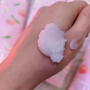 نمک بدن هلو مدل Peach وزن 250 گرم – لایه‌بردار و روشن‌کننده